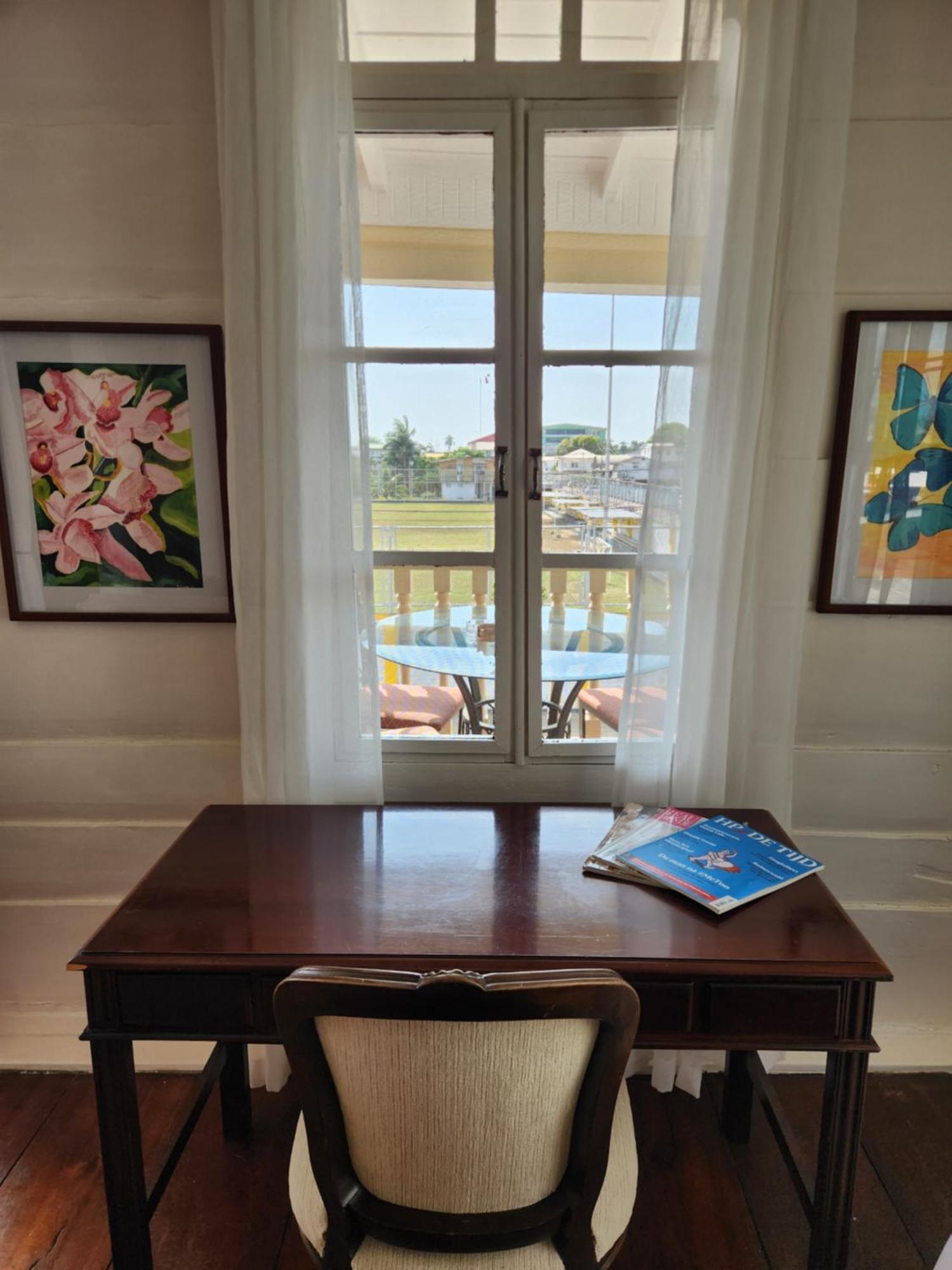 Prins Hendrik Suites Paramaribo Bagian luar foto