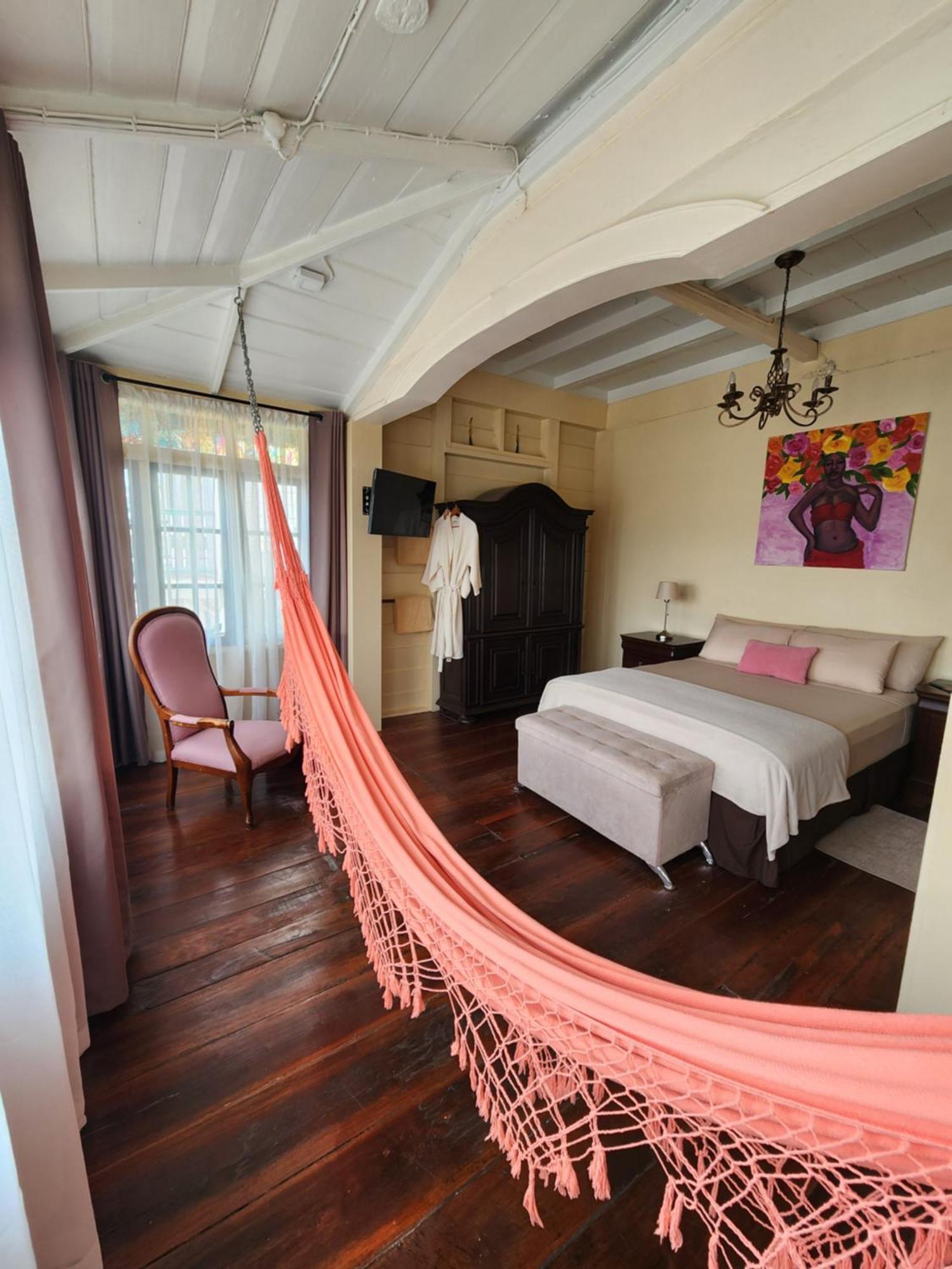 Prins Hendrik Suites Paramaribo Bagian luar foto