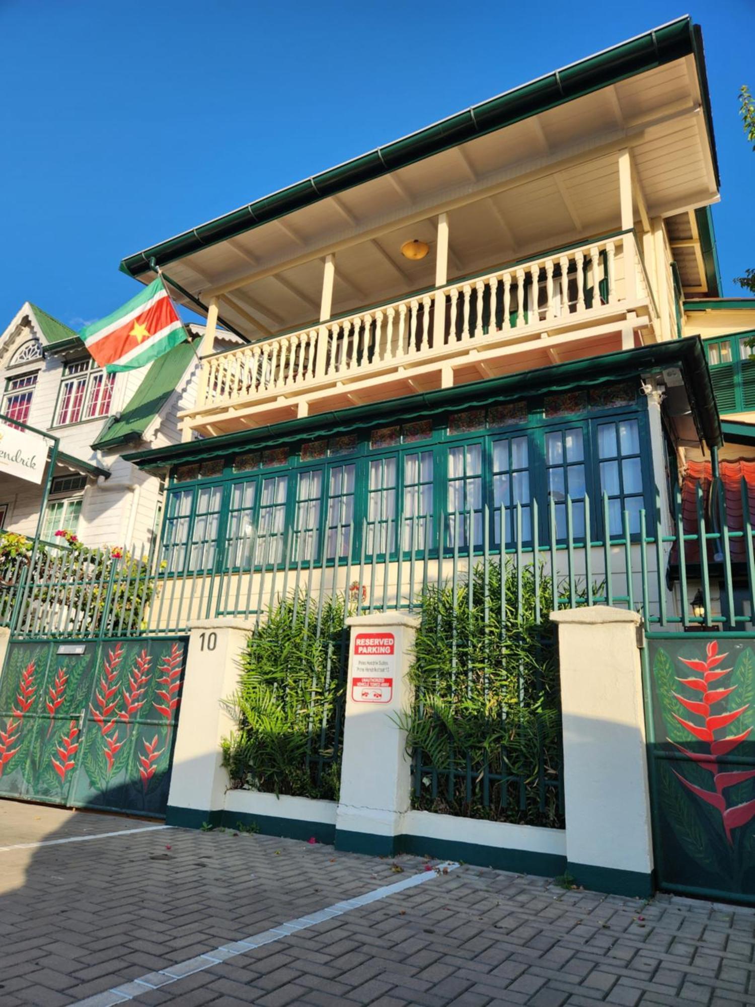 Prins Hendrik Suites Paramaribo Bagian luar foto